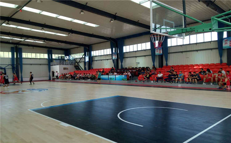 拼接板NBA籃球場木地板多少錢一平米?