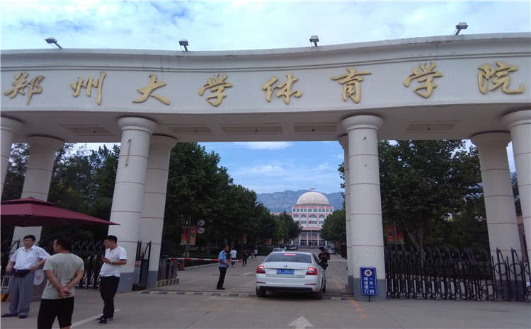 山東運(yùn)動(dòng)木地板怎么選