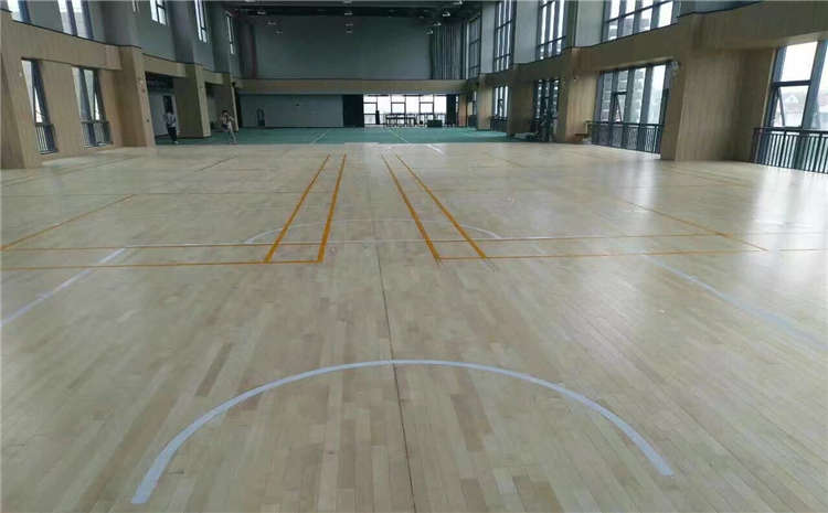 硬木企口木地板籃球館哪個(gè)品牌好?